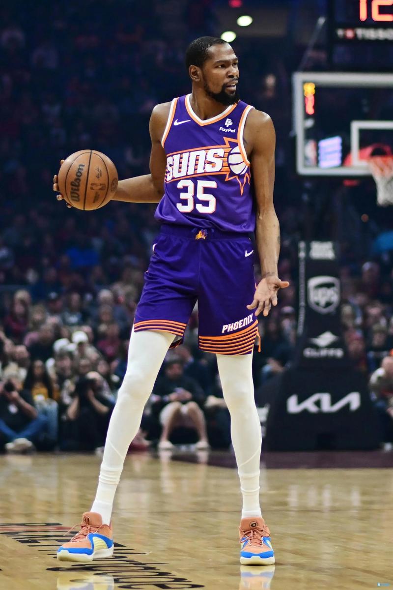 紧握还能维 紧握还能维