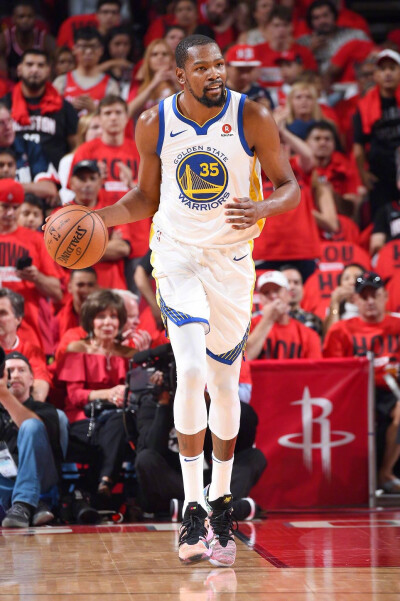 现了阶段性 现了阶段性