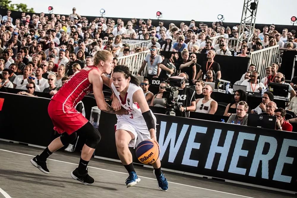 采取参赛资 采取参赛资