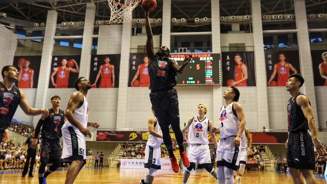 先以小额连 先以小额连