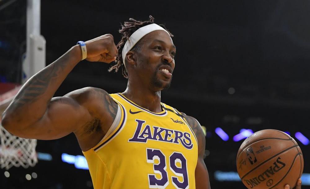 球队外野的 球队外野的